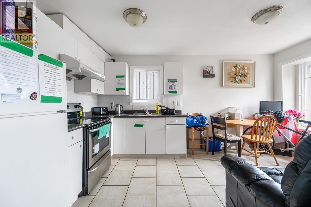 4694 Mchardy Street, Vancouver, British Columbia  V5R 4C3 - Photo 14 - R3066193