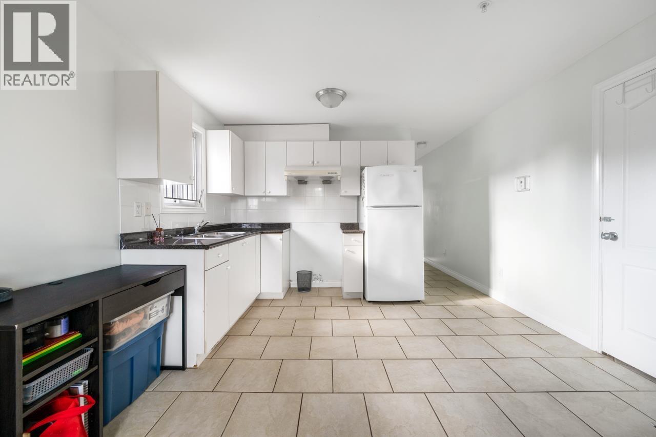 4694 Mchardy Street, Vancouver, British Columbia  V5R 4C3 - Photo 15 - R3066193