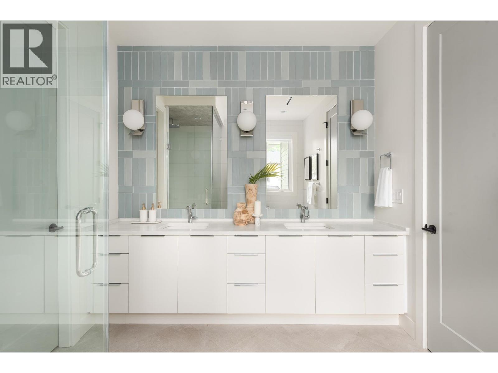 615 Nicola Avenue, Coquitlam, British Columbia  V3J 7W8 - Photo 20 - R3066209