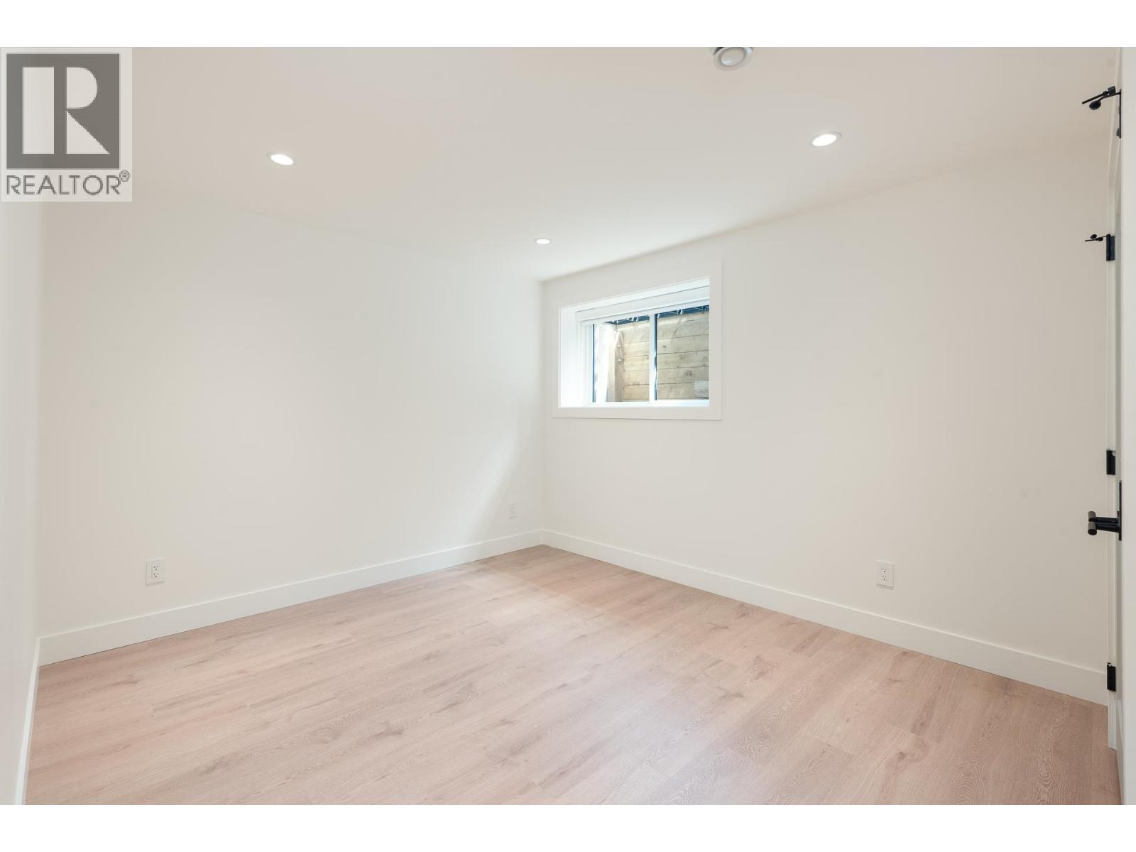 615 Nicola Avenue, Coquitlam, British Columbia  V3J 7W8 - Photo 37 - R3066209