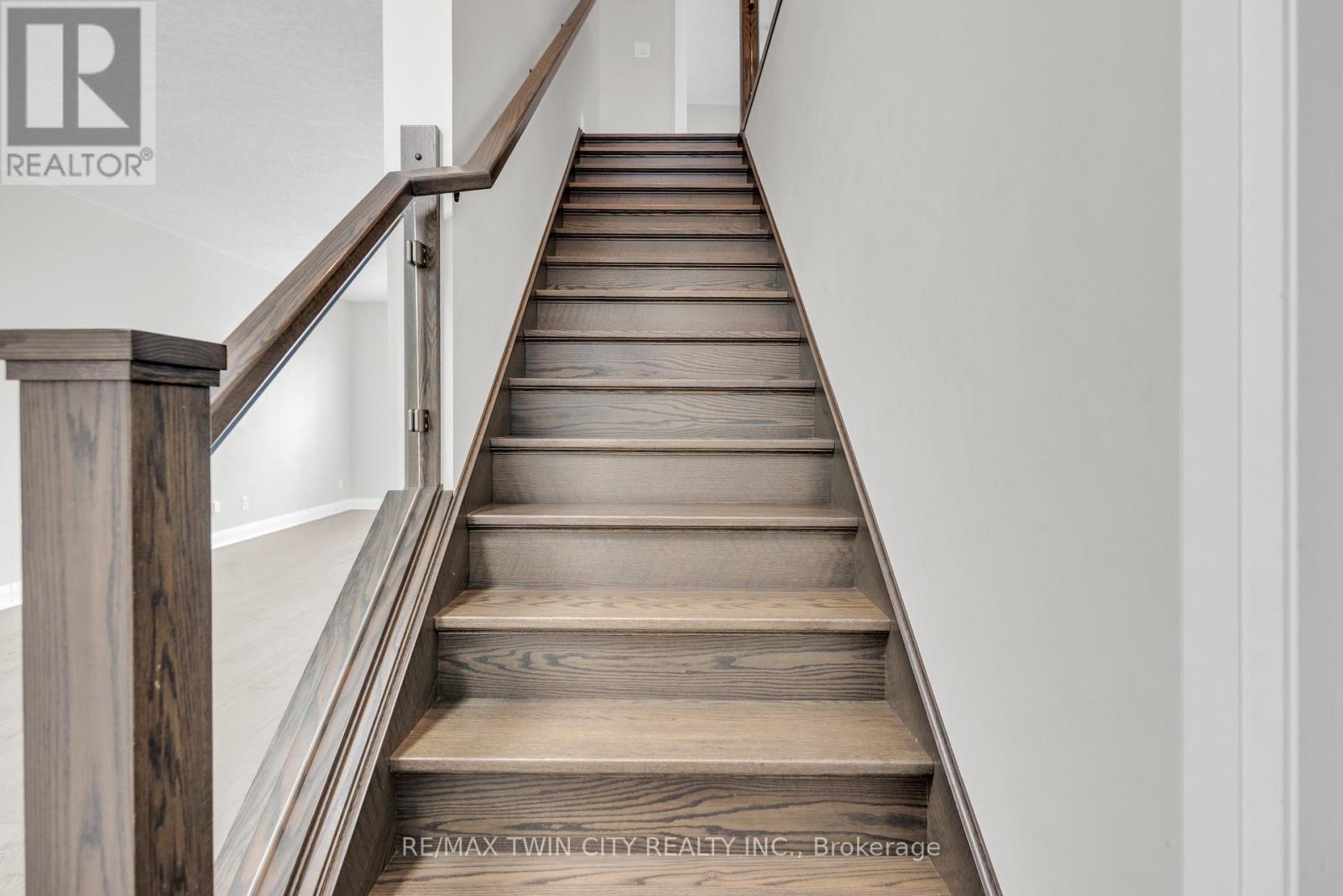 273 Woodbine Avenue, Kitchener, Ontario  N2R 0P7 - Photo 14 - X12529890