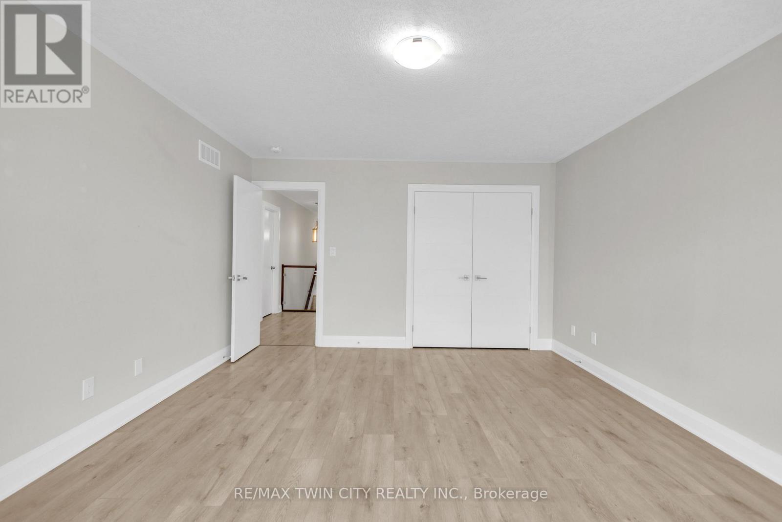 273 Woodbine Avenue, Kitchener, Ontario  N2R 0P7 - Photo 19 - X12529890