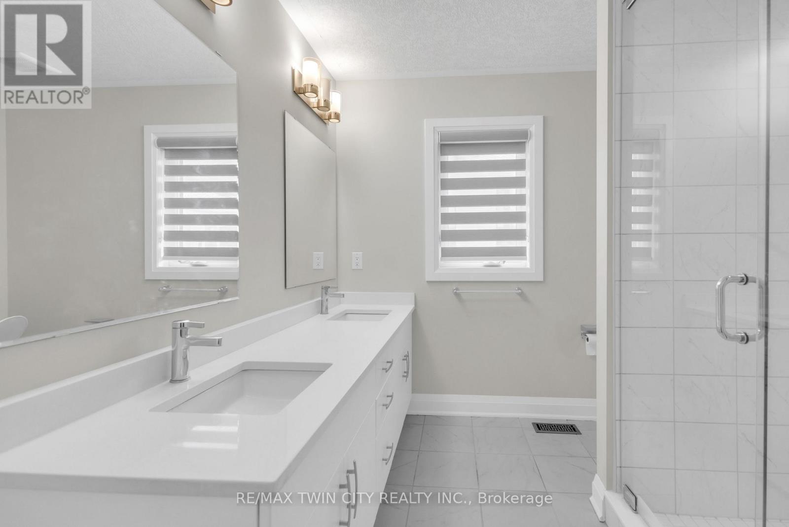 273 Woodbine Avenue, Kitchener, Ontario  N2R 0P7 - Photo 22 - X12529890