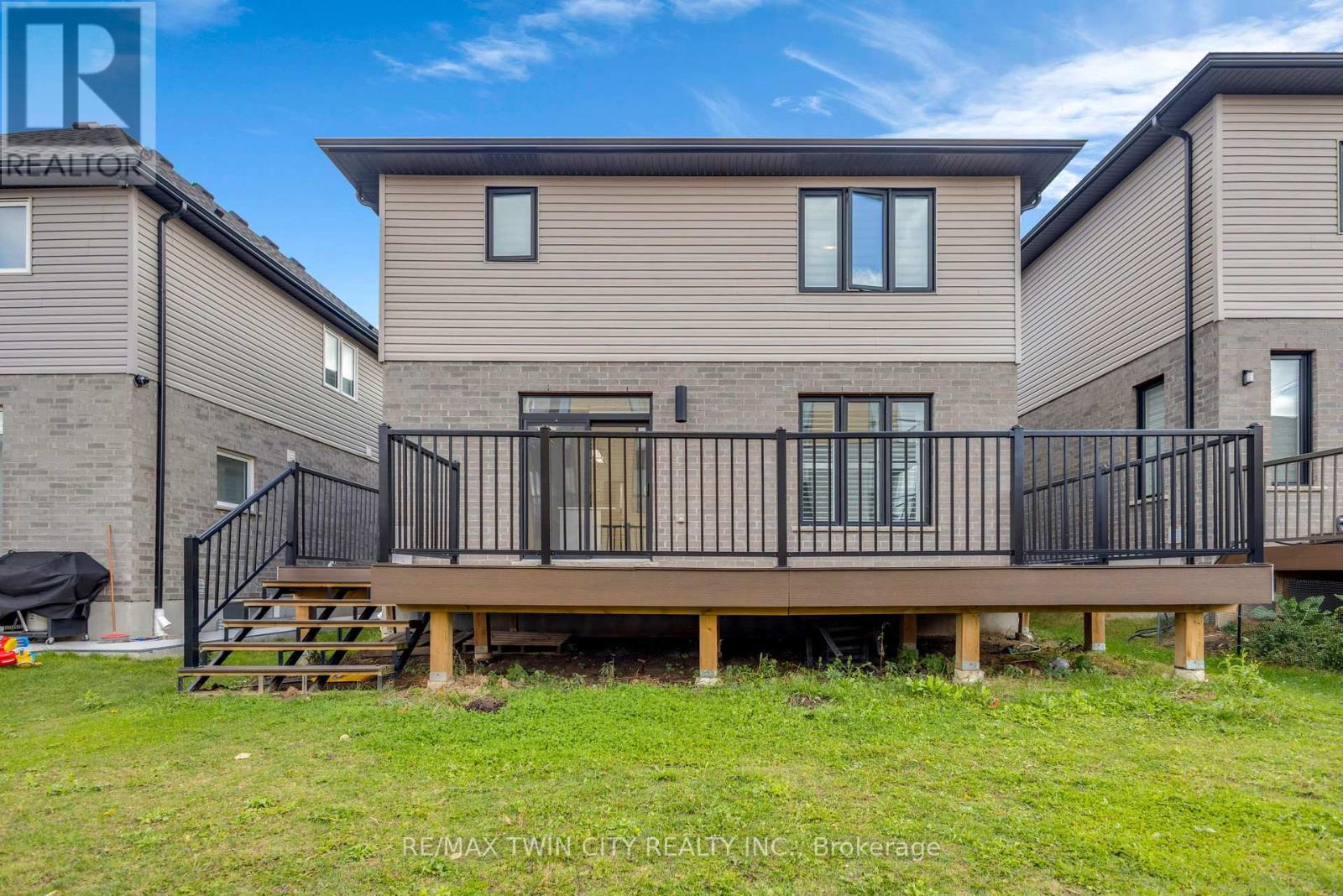 273 Woodbine Avenue, Kitchener, Ontario  N2R 0P7 - Photo 38 - X12529890