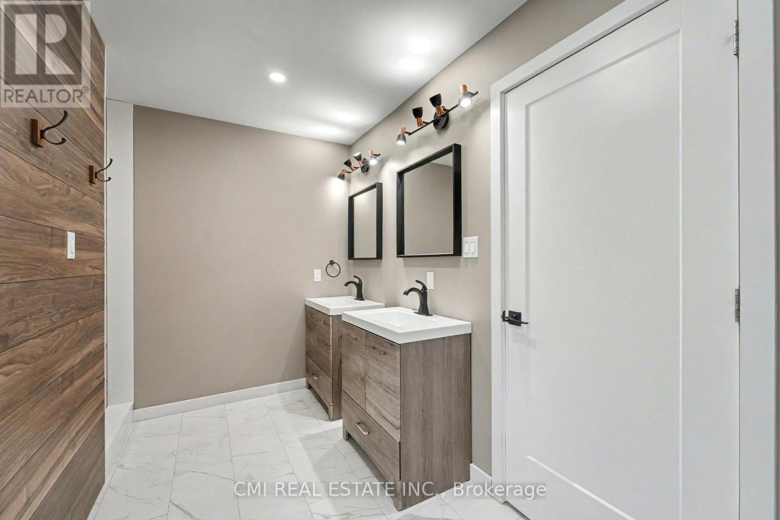 16595 Willy Allan Road, South Stormont, Ontario  K0C 1R0 - Photo 29 - X12529908