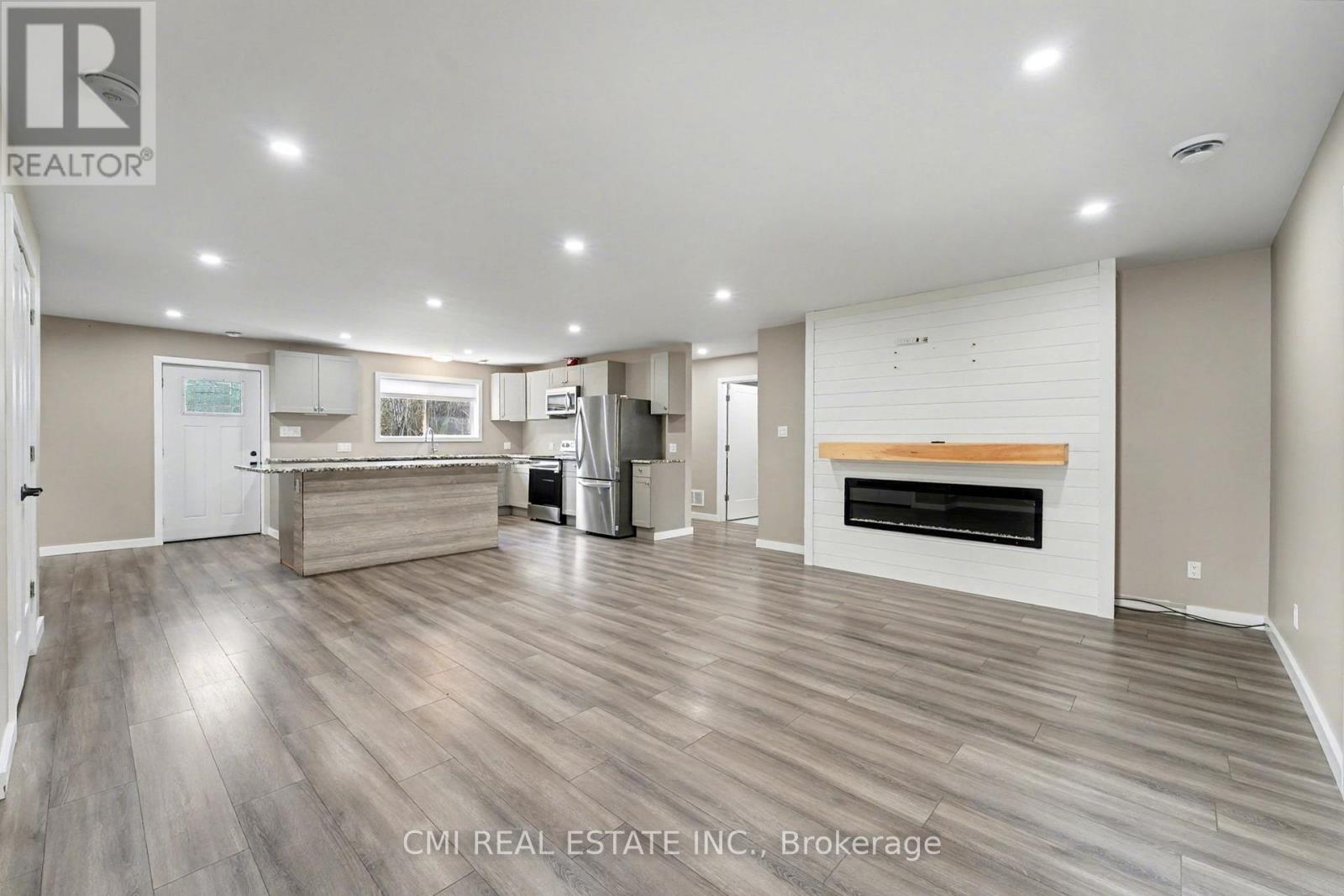 16595 Willy Allan Road, South Stormont, Ontario  K0C 1R0 - Photo 8 - X12529908