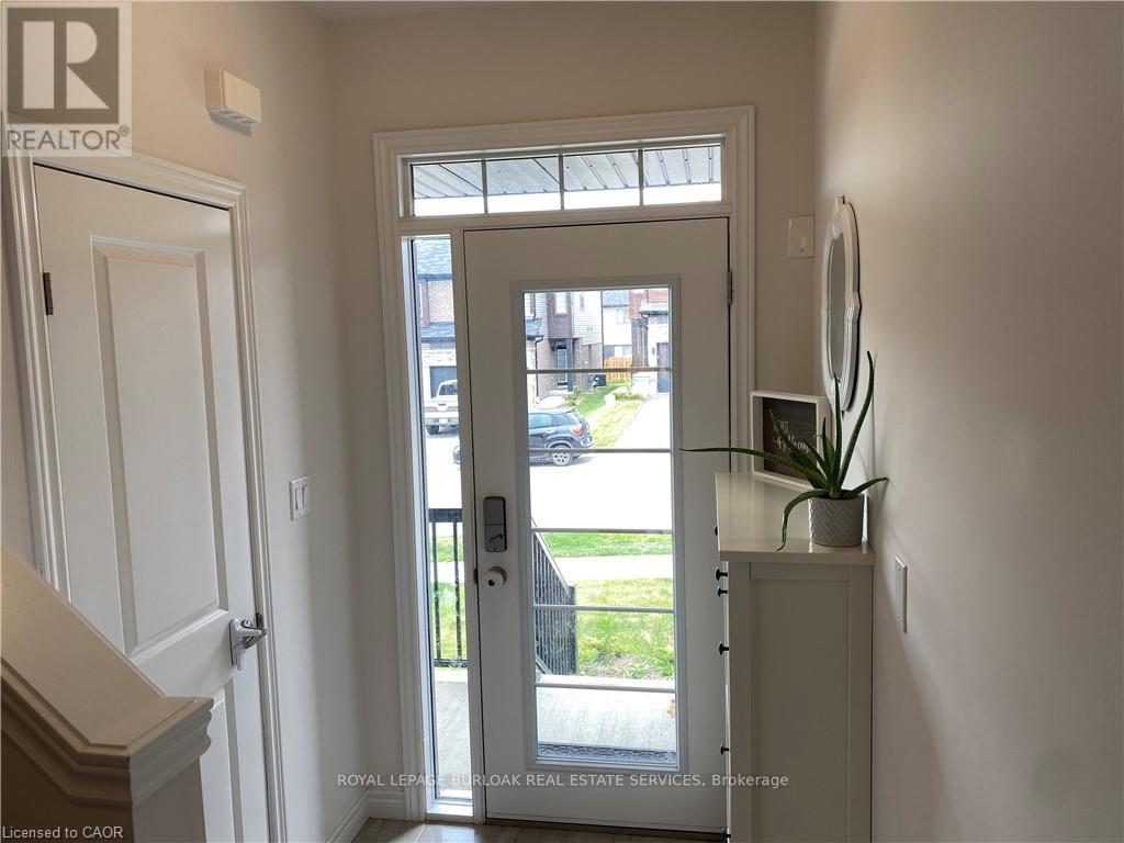 34 Baker Lane, Brant, Ontario  N3L 0J7 - Photo 3 - X12530008