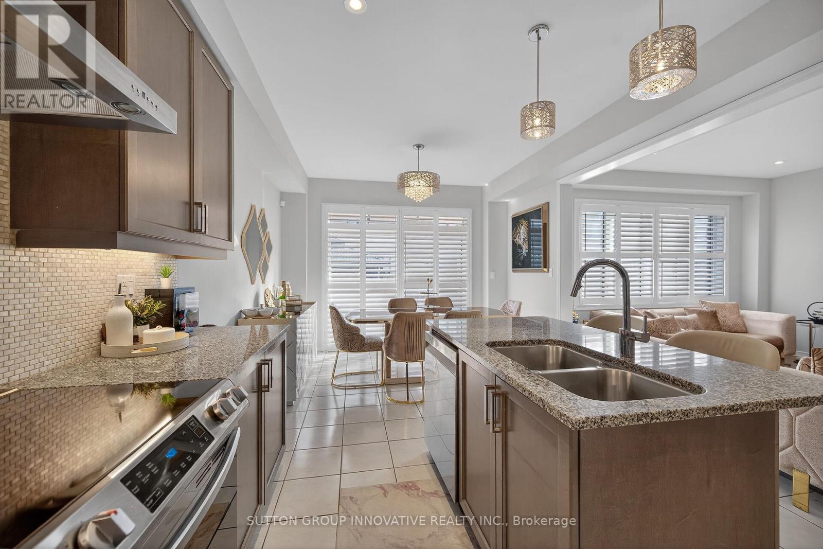 18 Lise Lane, Haldimand, Ontario  N3W 0C7 - Photo 15 - X12530022