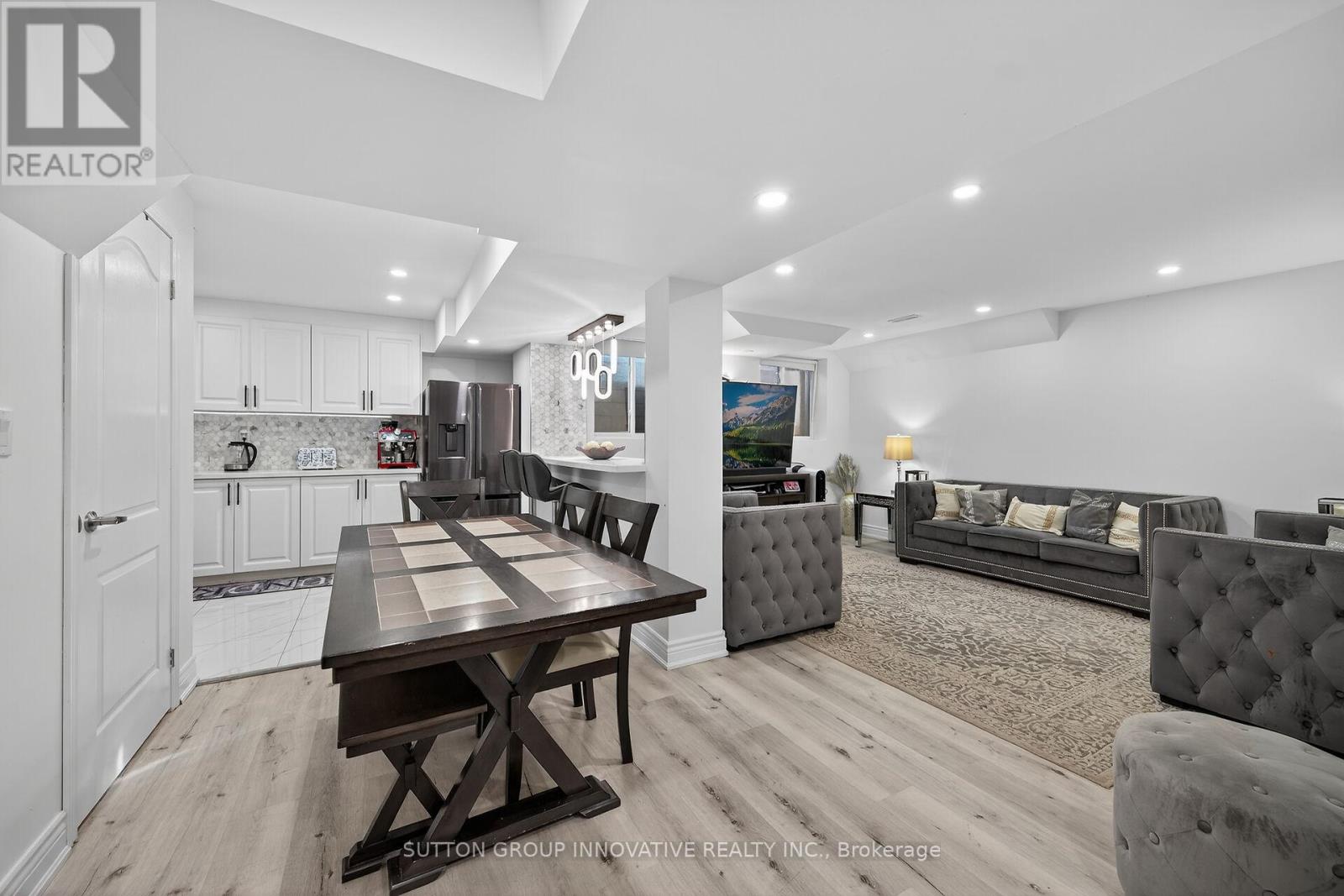 18 Lise Lane, Haldimand, Ontario  N3W 0C7 - Photo 36 - X12530022