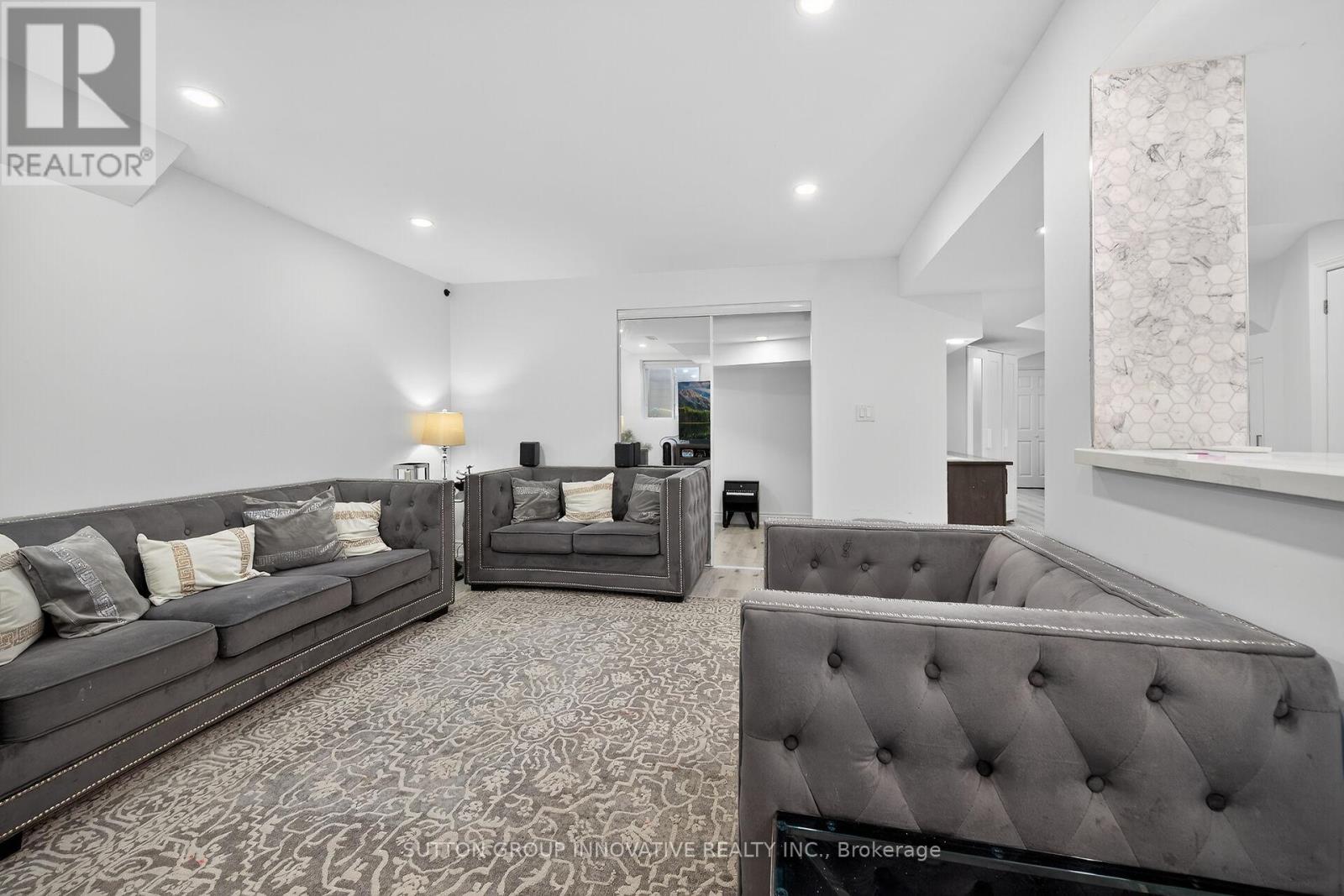 18 Lise Lane, Haldimand, Ontario  N3W 0C7 - Photo 39 - X12530022