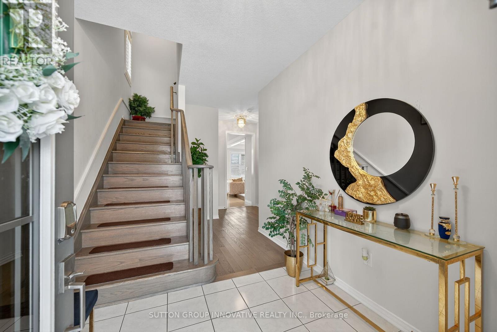 18 Lise Lane, Haldimand, Ontario  N3W 0C7 - Photo 5 - X12530022