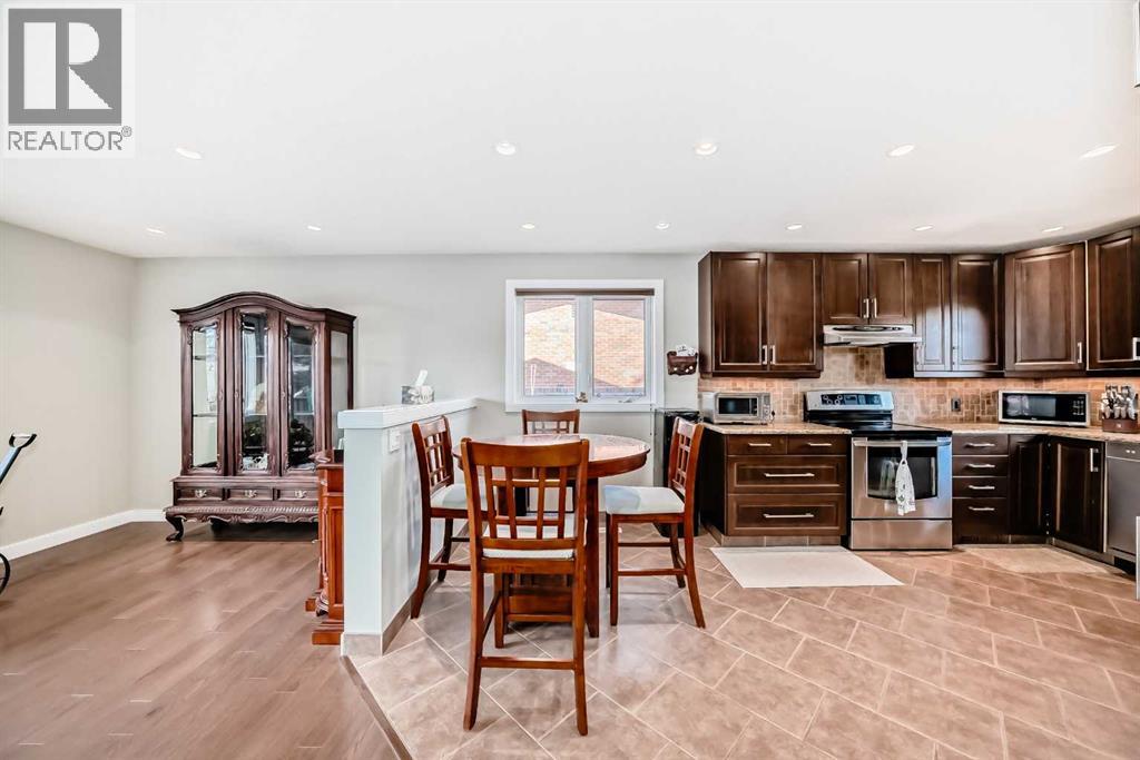 6623 Lakeview Drive Sw, Calgary, Alberta  T3E 5T2 - Photo 6 - A2269409