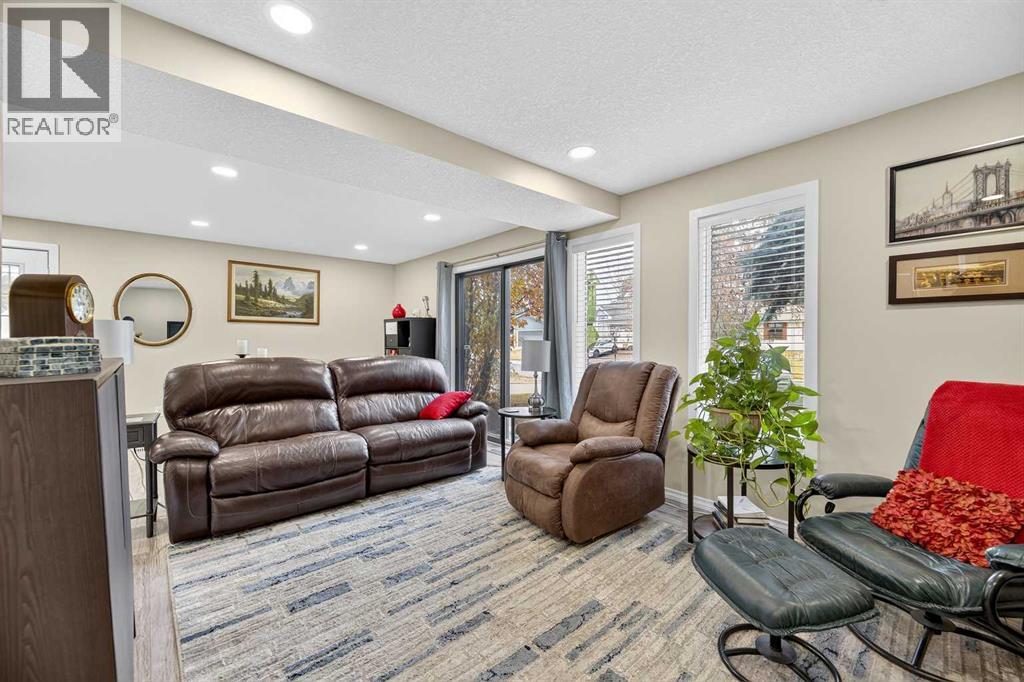 29 Westheights Drive, Didsbury, Alberta  T0M 0W0 - Photo 5 - A2269087