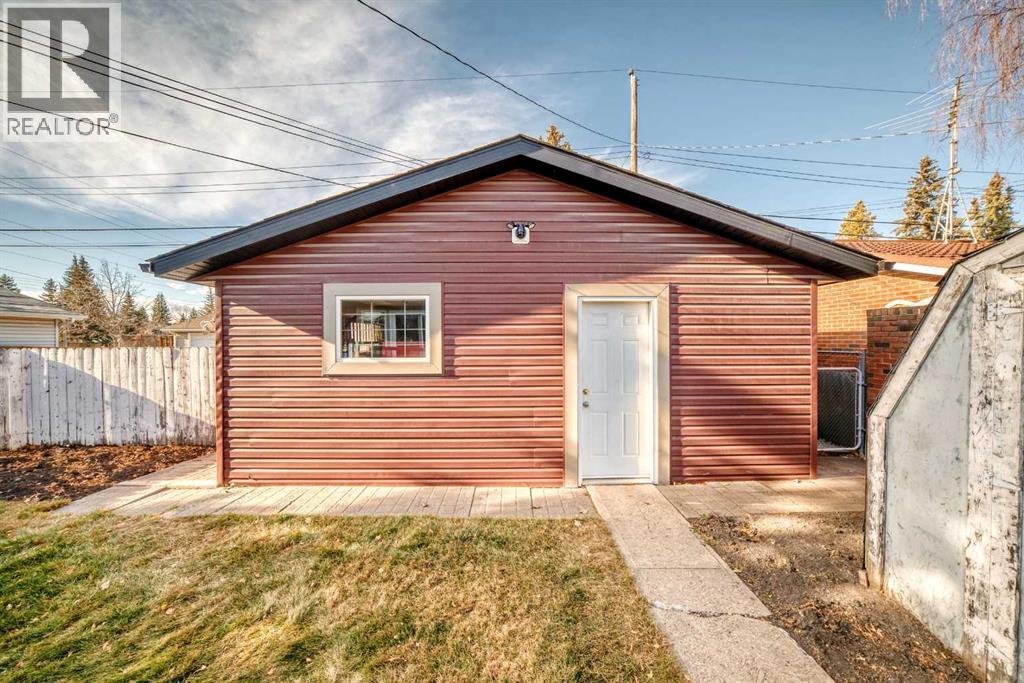 6623 Lakeview Drive Sw, Calgary, Alberta  T3E 5T2 - Photo 38 - A2269409