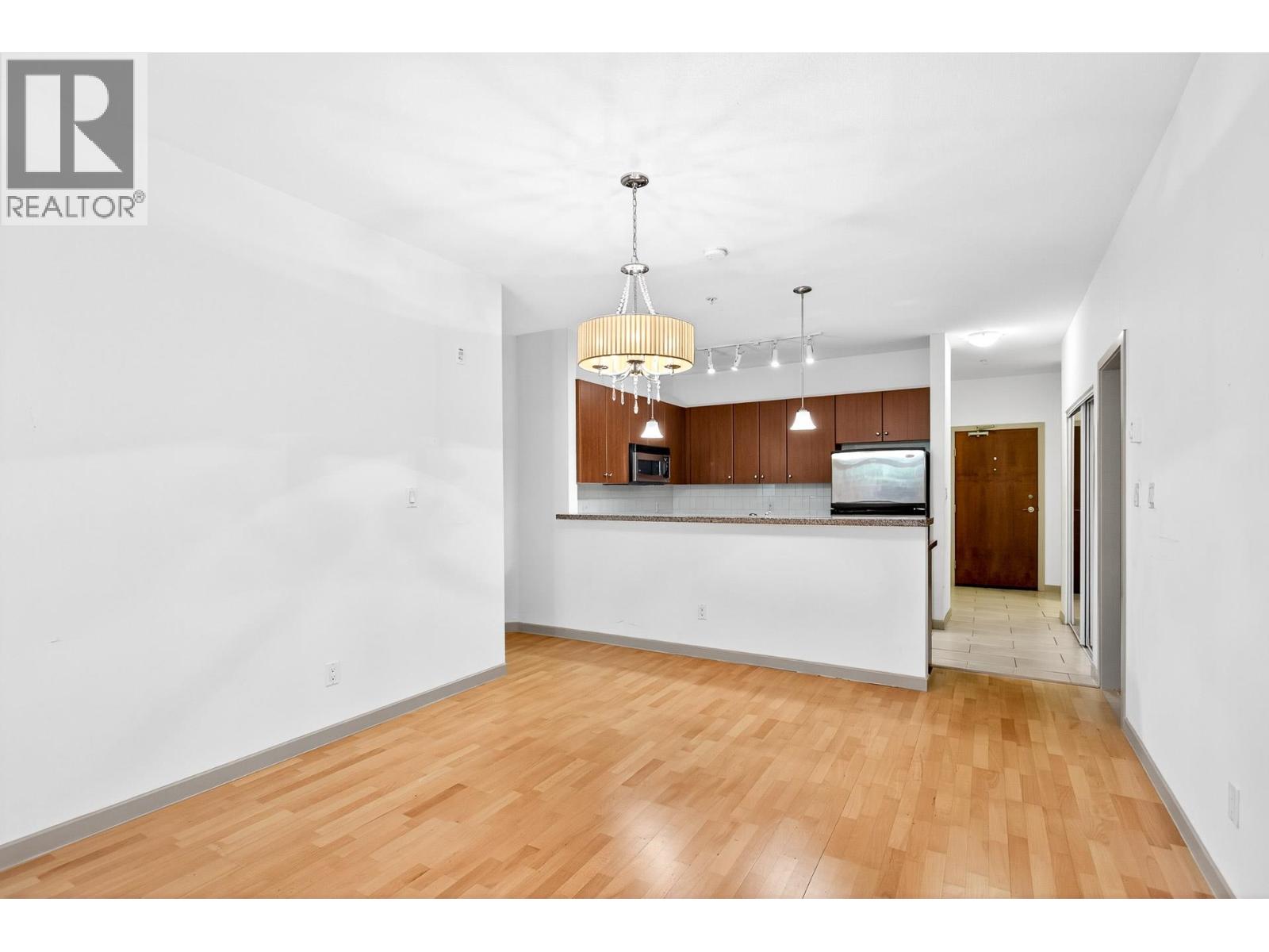 111 100 Capilano Road, Port Moody, British Columbia  V3H 5M9 - Photo 8 - R3059512