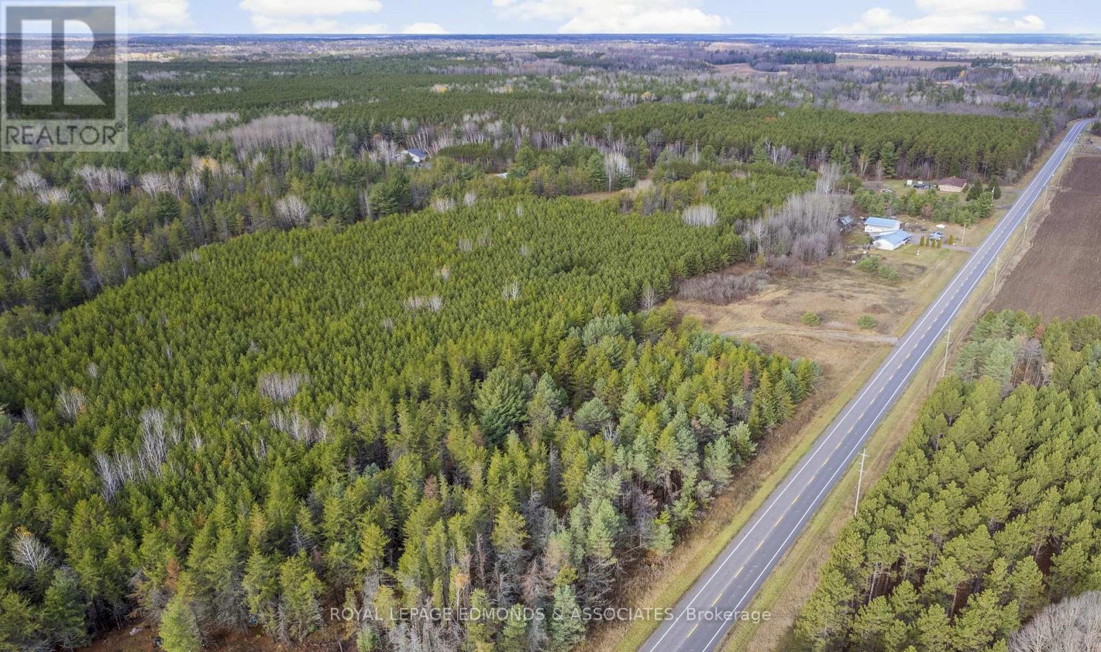 939 Beachburg Road, Whitewater Region, Ontario  K0J 1C0 - Photo 6 - X12528140