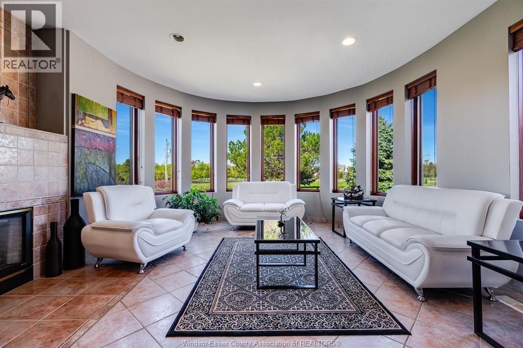 4965 4th Concession, Colchester South, Ontario  N0R 1G0 - Photo 5 - 25028464