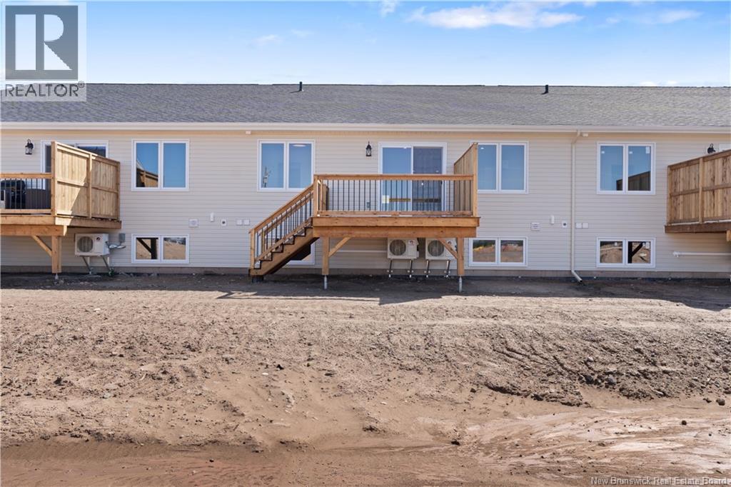 203 Simone Gallant, Shediac, New Brunswick  E4P 2B7 - Photo 2 - NB129921