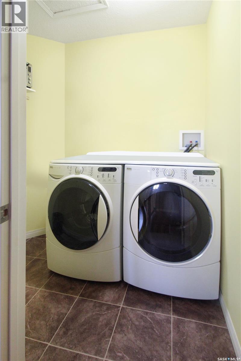 615 Hodgson Drive, Swift Current, Saskatchewan  S9H 0B4 - Photo 22 - SK023695