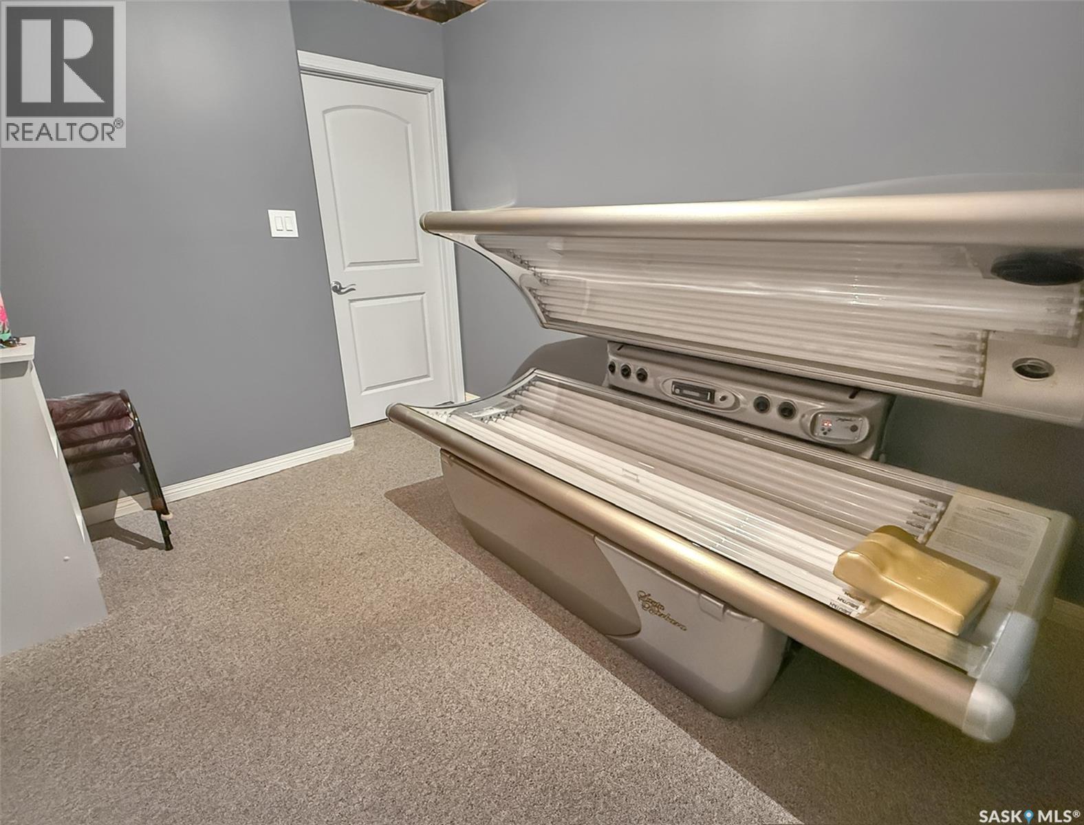 615 Hodgson Drive, Swift Current, Saskatchewan  S9H 0B4 - Photo 34 - SK023695