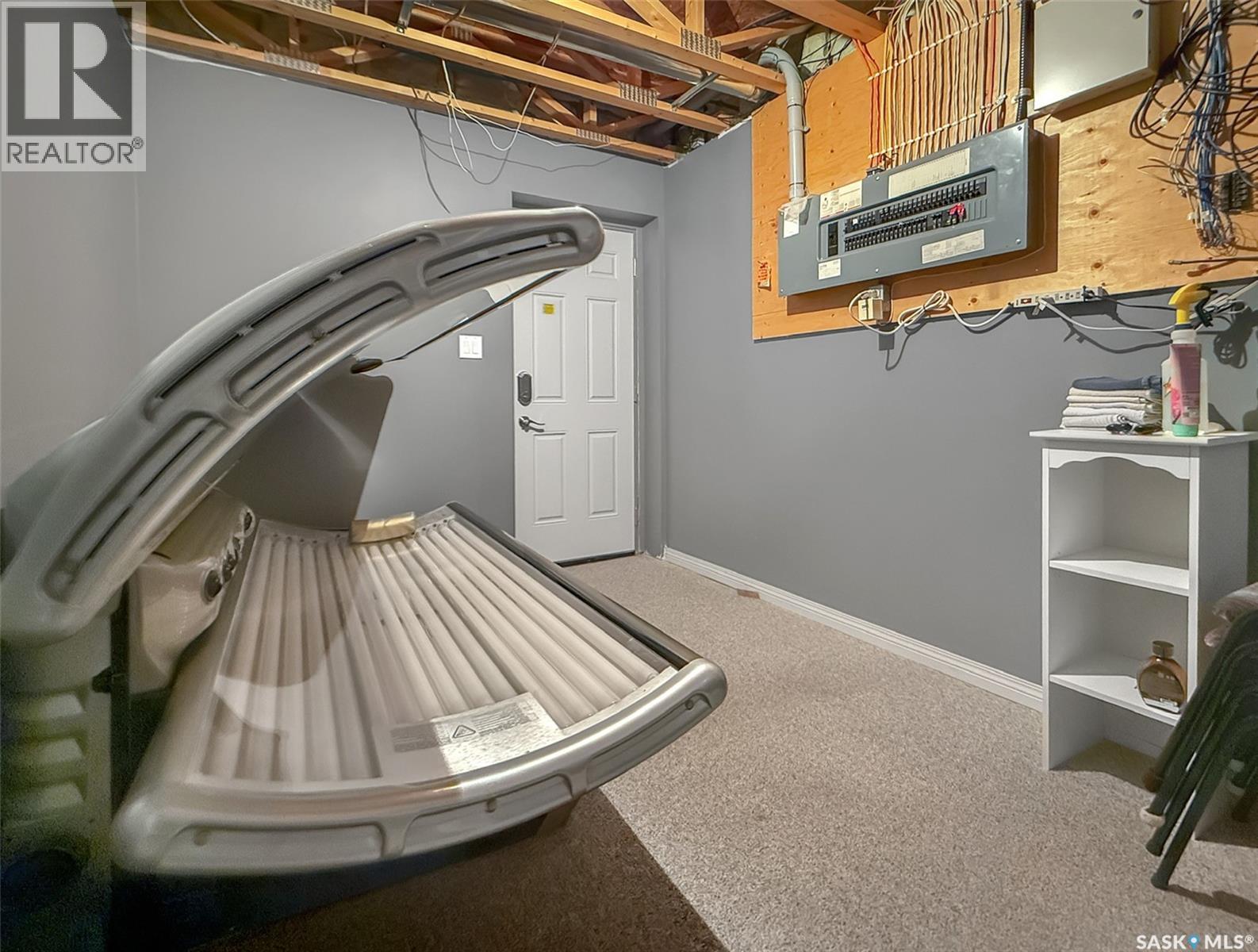 615 Hodgson Drive, Swift Current, Saskatchewan  S9H 0B4 - Photo 33 - SK023695