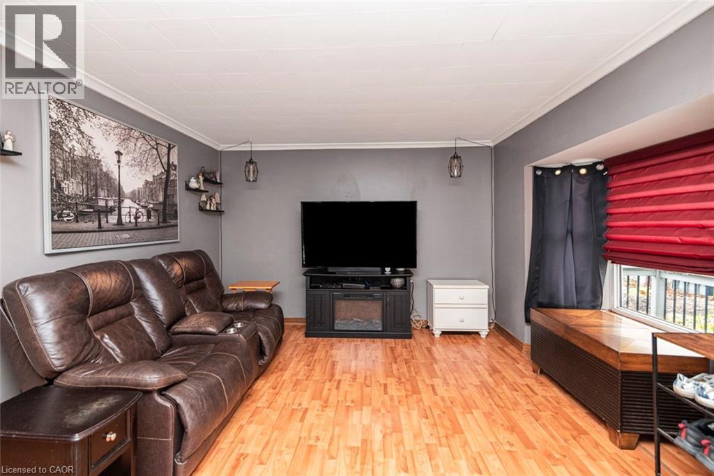 22 Mahony Avenue, Hamilton, Ontario  L8H 3C4 - Photo 6 - 40785865