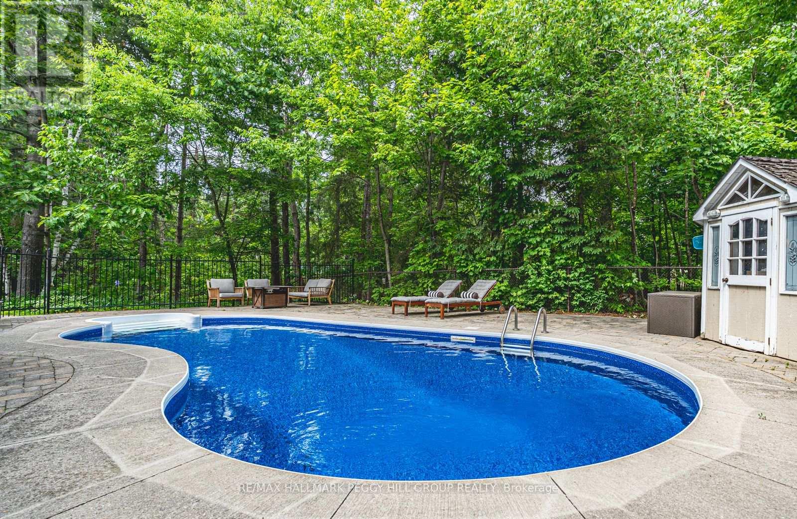 24 Willow Bay Drive, Springwater, Ontario  L9X 0R2 - Photo 2 - S12473384