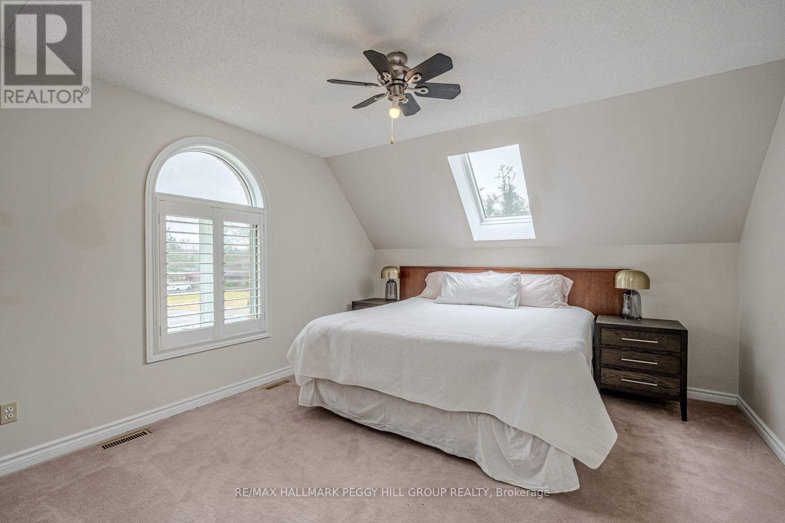 24 Willow Bay Drive, Springwater, Ontario  L9X 0R2 - Photo 17 - S12473384