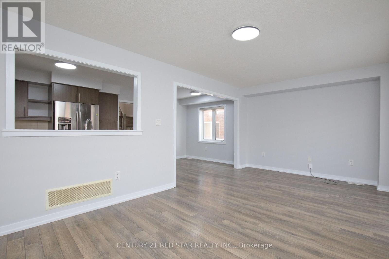 18 Golden Springs Drive, Brampton, Ontario  L7A 4N4 - Photo 18 - W12526884