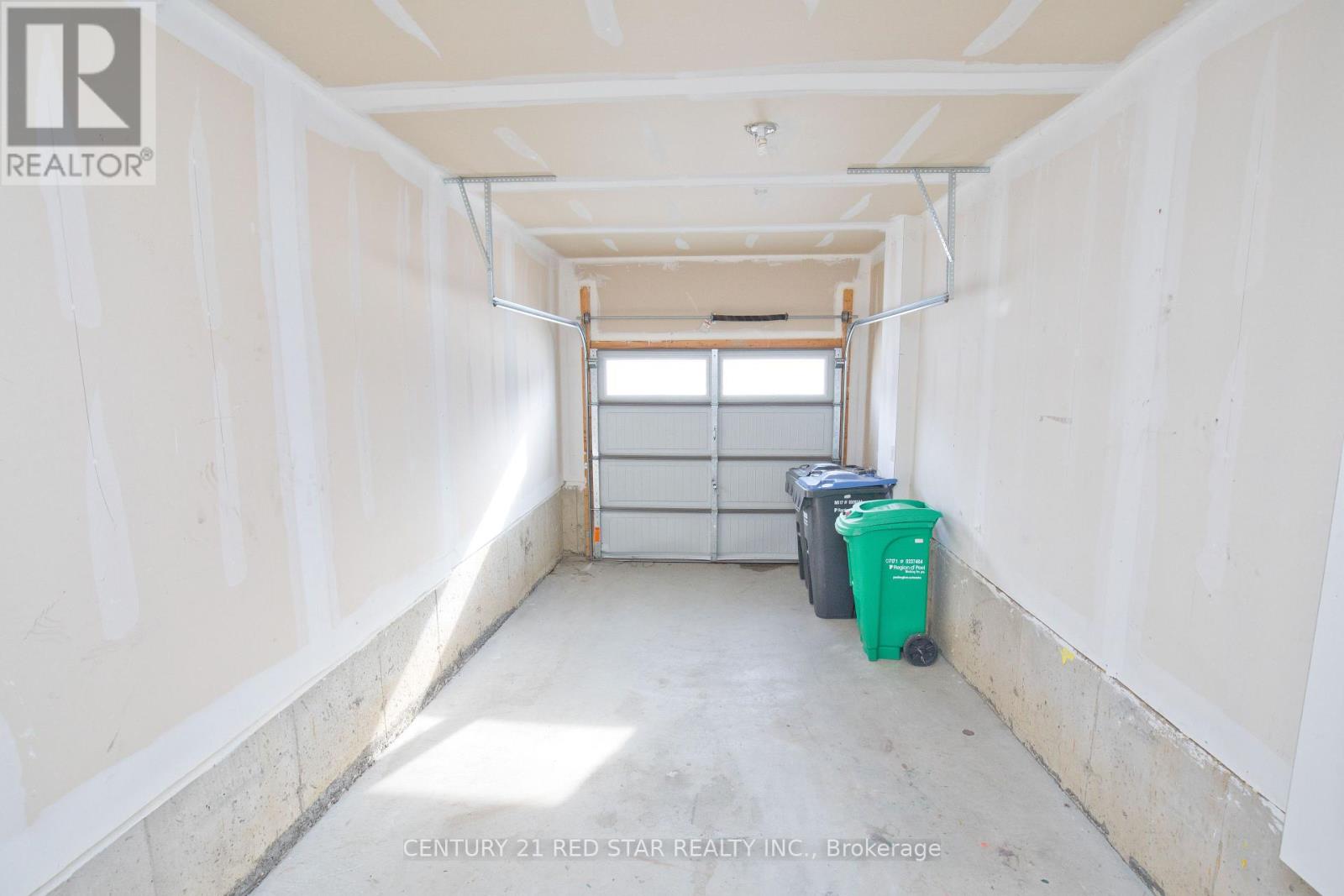 18 Golden Springs Drive, Brampton, Ontario  L7A 4N4 - Photo 40 - W12526884