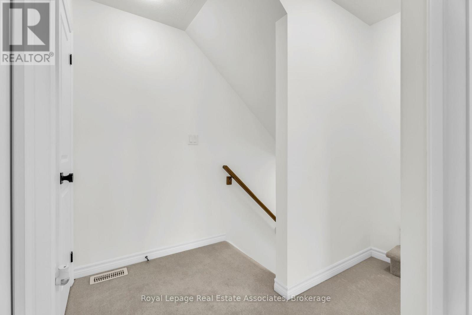 49 - 314 Equestrian Way, Cambridge, Ontario  N3E 0E4 - Photo 24 - X12518824