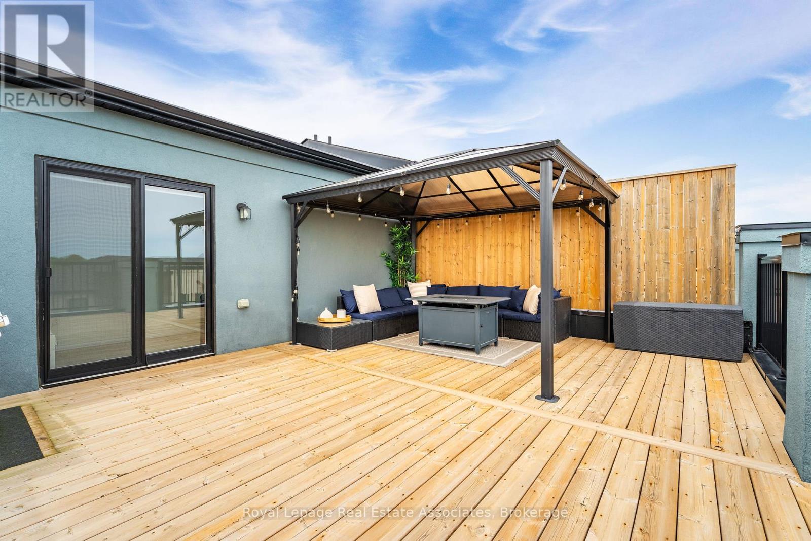 49 - 314 Equestrian Way, Cambridge, Ontario  N3E 0E4 - Photo 33 - X12518824