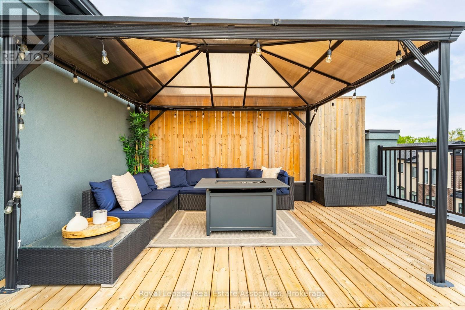 49 - 314 Equestrian Way, Cambridge, Ontario  N3E 0E4 - Photo 35 - X12518824