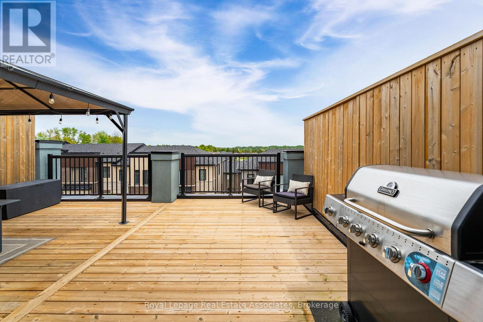 49 - 314 Equestrian Way, Cambridge, Ontario  N3E 0E4 - Photo 31 - X12518824