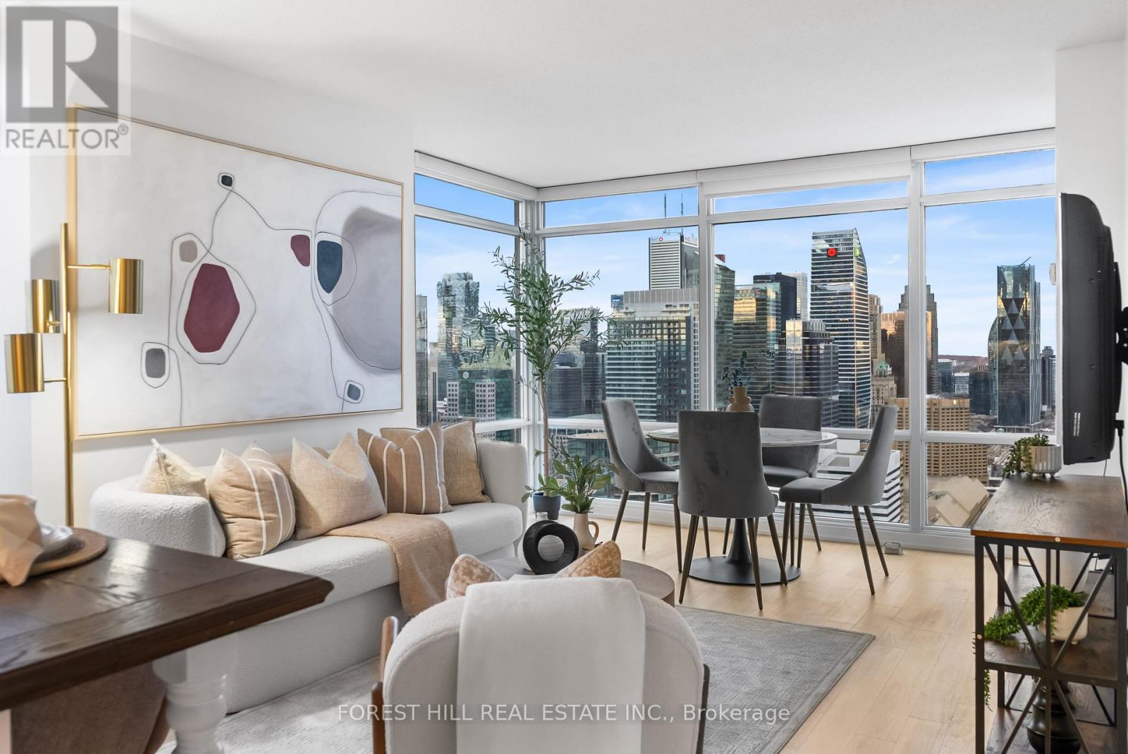 5002 - 25 TELEGRAM MEWS, Toronto, Ontario