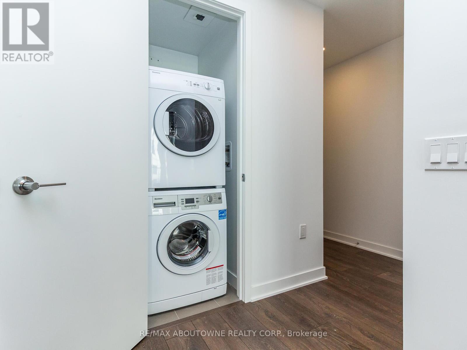 2306 - 125 Blue Jay's Way, Toronto, Ontario  M5V 0N5 - Photo 39 - C12530106