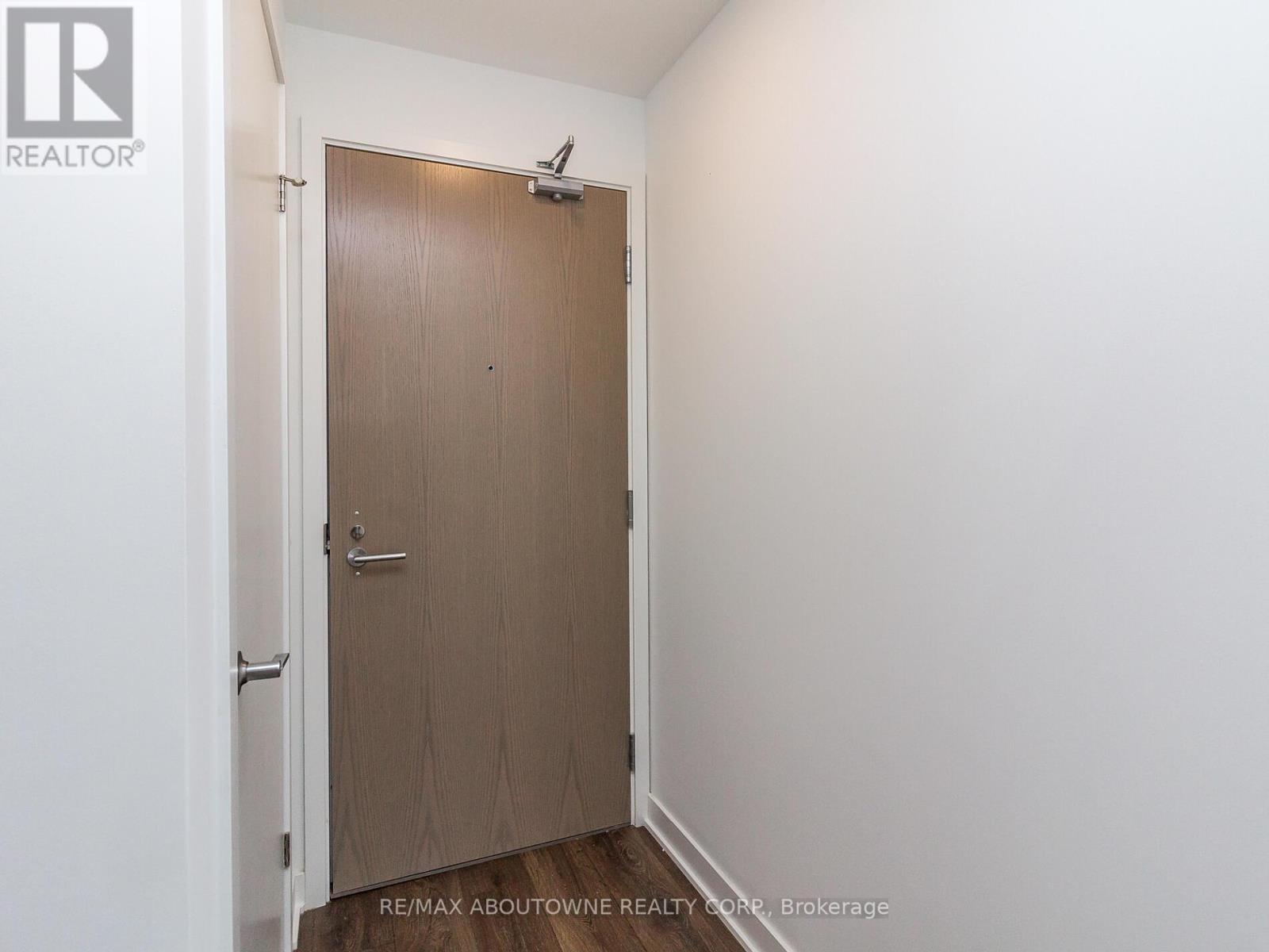 2306 - 125 Blue Jay's Way, Toronto, Ontario  M5V 0N5 - Photo 6 - C12530106