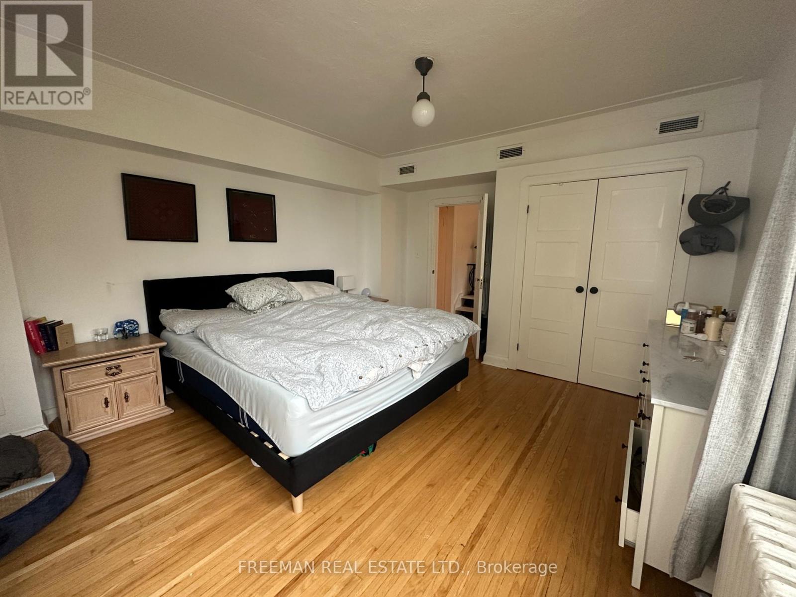 3rd Floor - 62 Austin Terrace, Toronto, Ontario  M5R 1Y6 - Photo 19 - C12530114