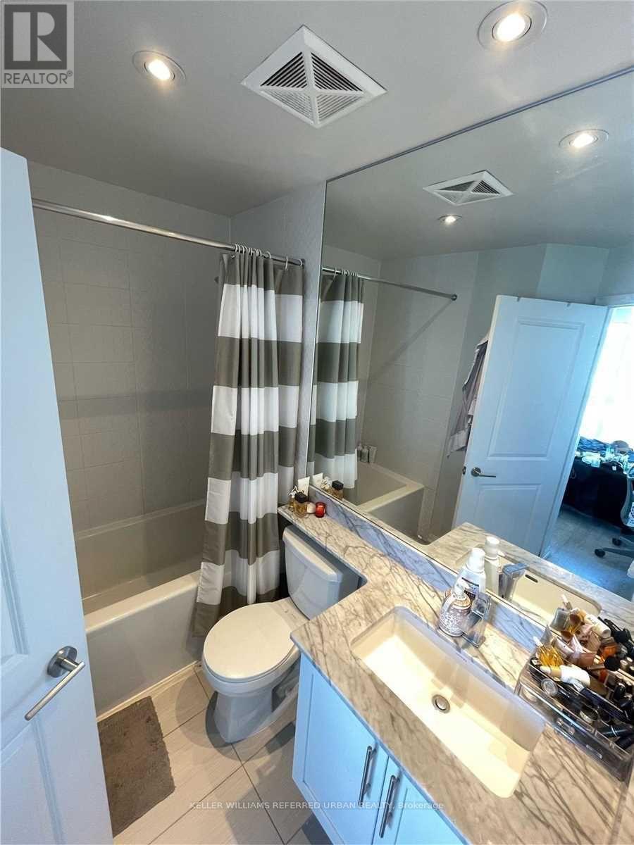 2704 - 125 Western Battery Road, Toronto, Ontario  M6K 3R8 - Photo 8 - C12530130