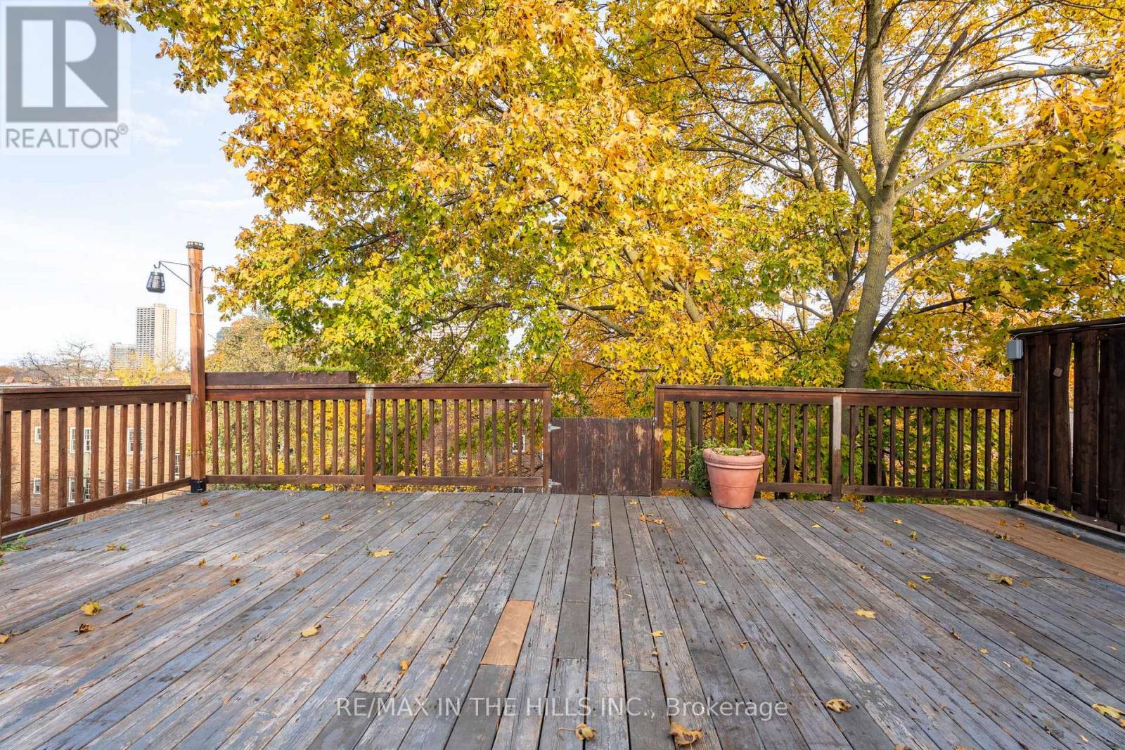 Upper Level - 165 Highbourne Road, Toronto, Ontario  M5P 2J8 - Photo 31 - C12530138