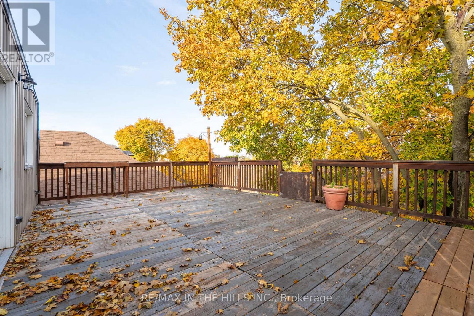 Upper Level - 165 Highbourne Road, Toronto, Ontario  M5P 2J8 - Photo 32 - C12530138