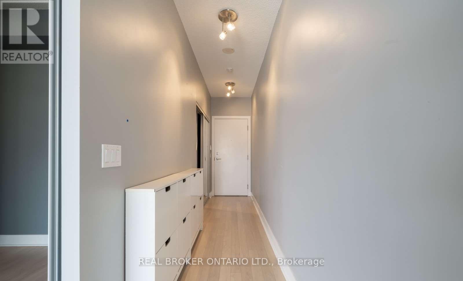 1909 - 90 Stadium Road, Toronto, Ontario  M5V 3W5 - Photo 12 - C12530144