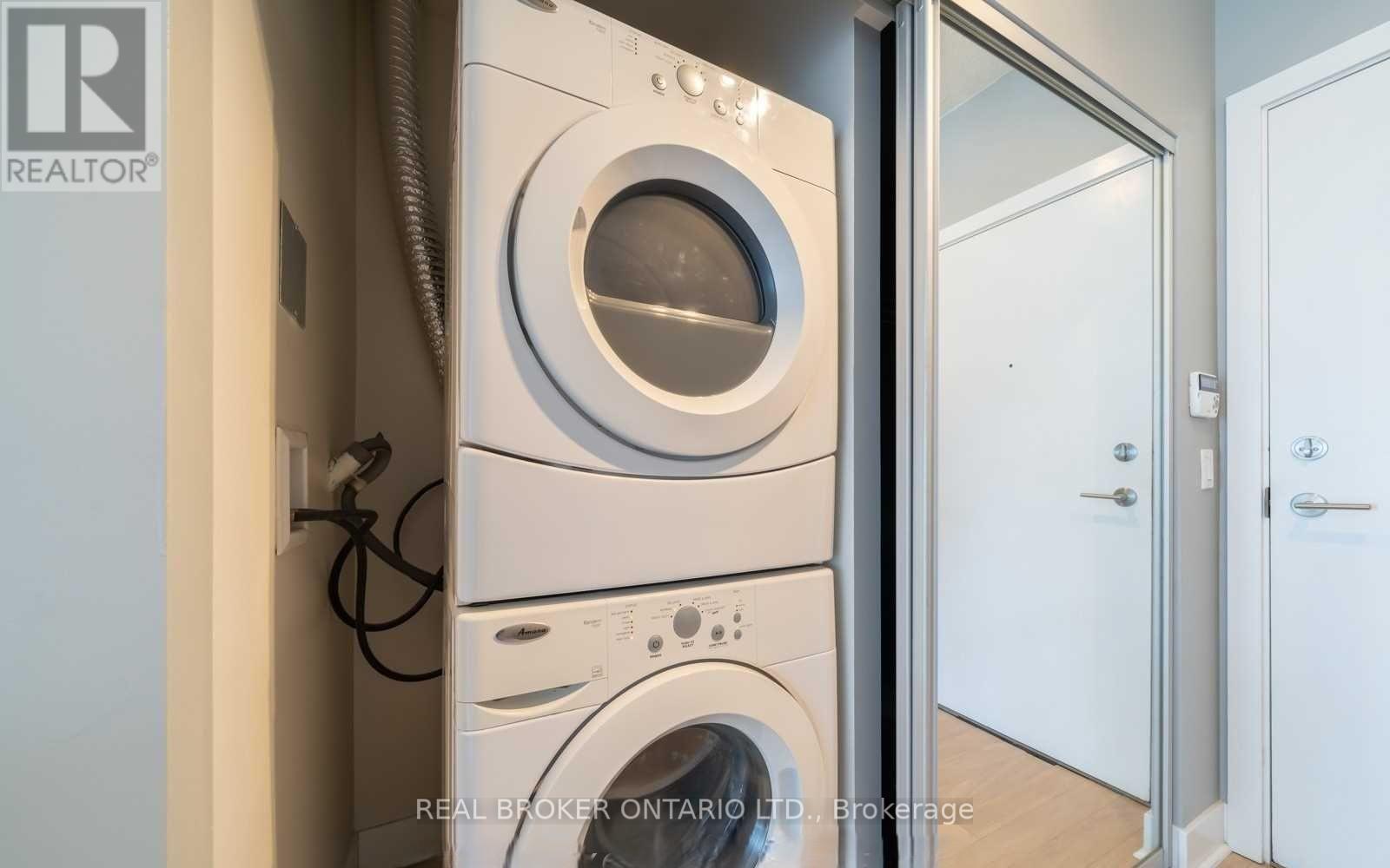 1909 - 90 Stadium Road, Toronto, Ontario  M5V 3W5 - Photo 13 - C12530144