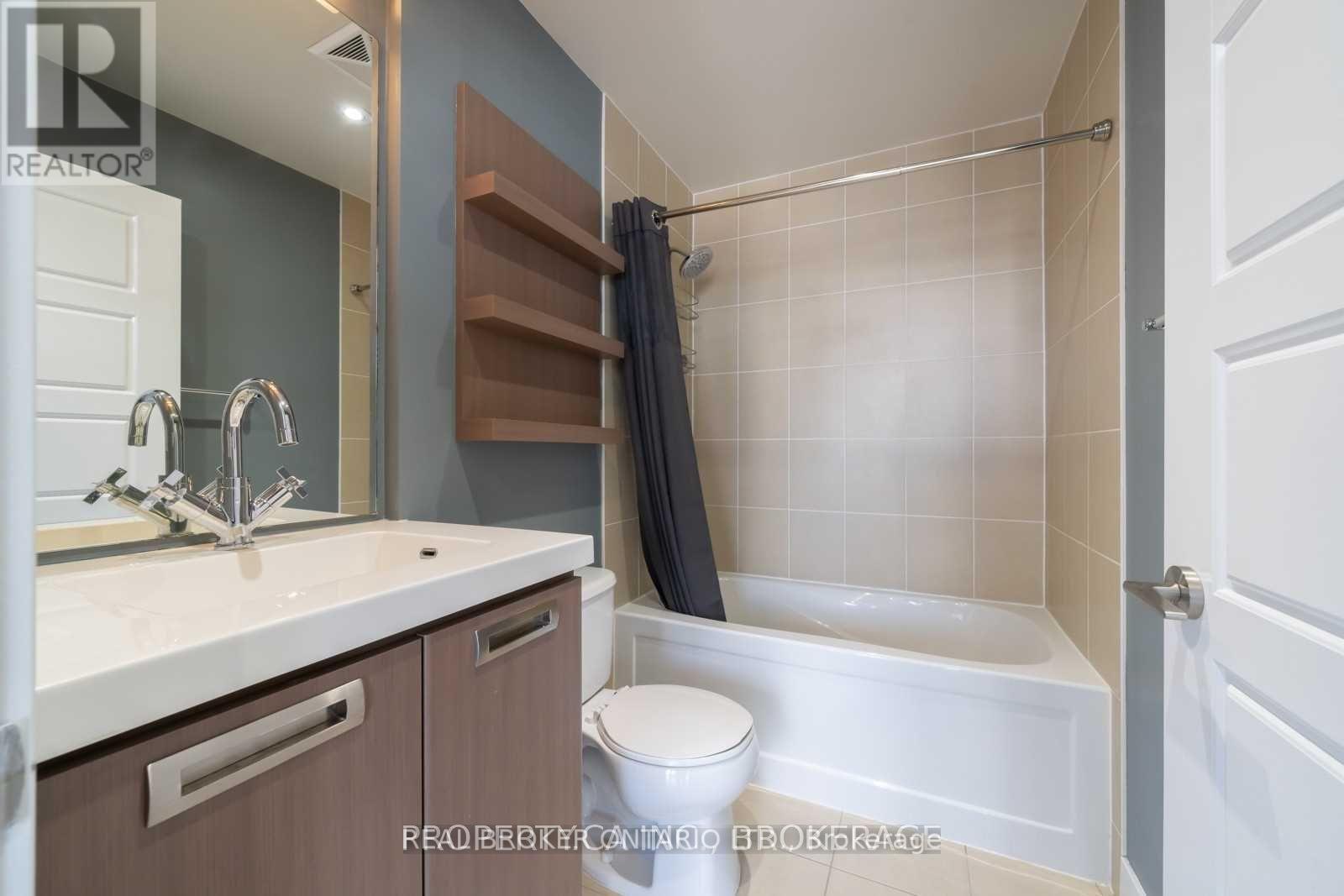 1909 - 90 Stadium Road, Toronto, Ontario  M5V 3W5 - Photo 2 - C12530144