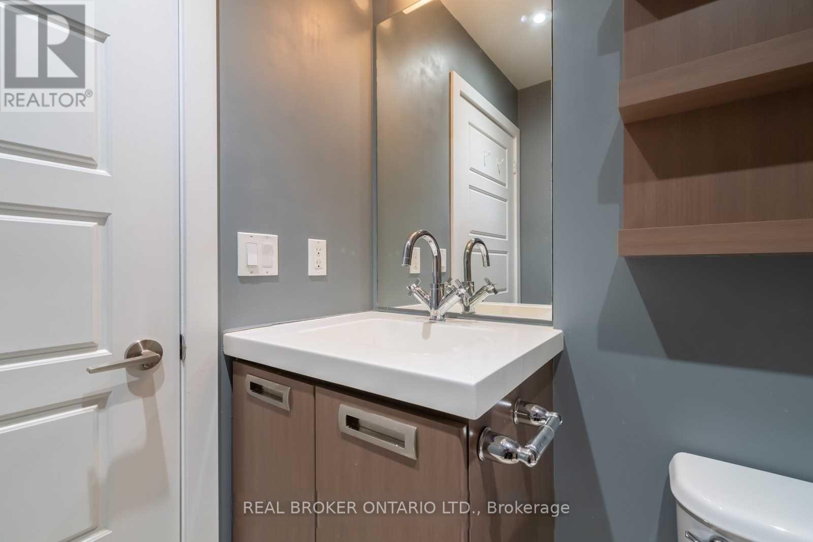 1909 - 90 Stadium Road, Toronto, Ontario  M5V 3W5 - Photo 3 - C12530144