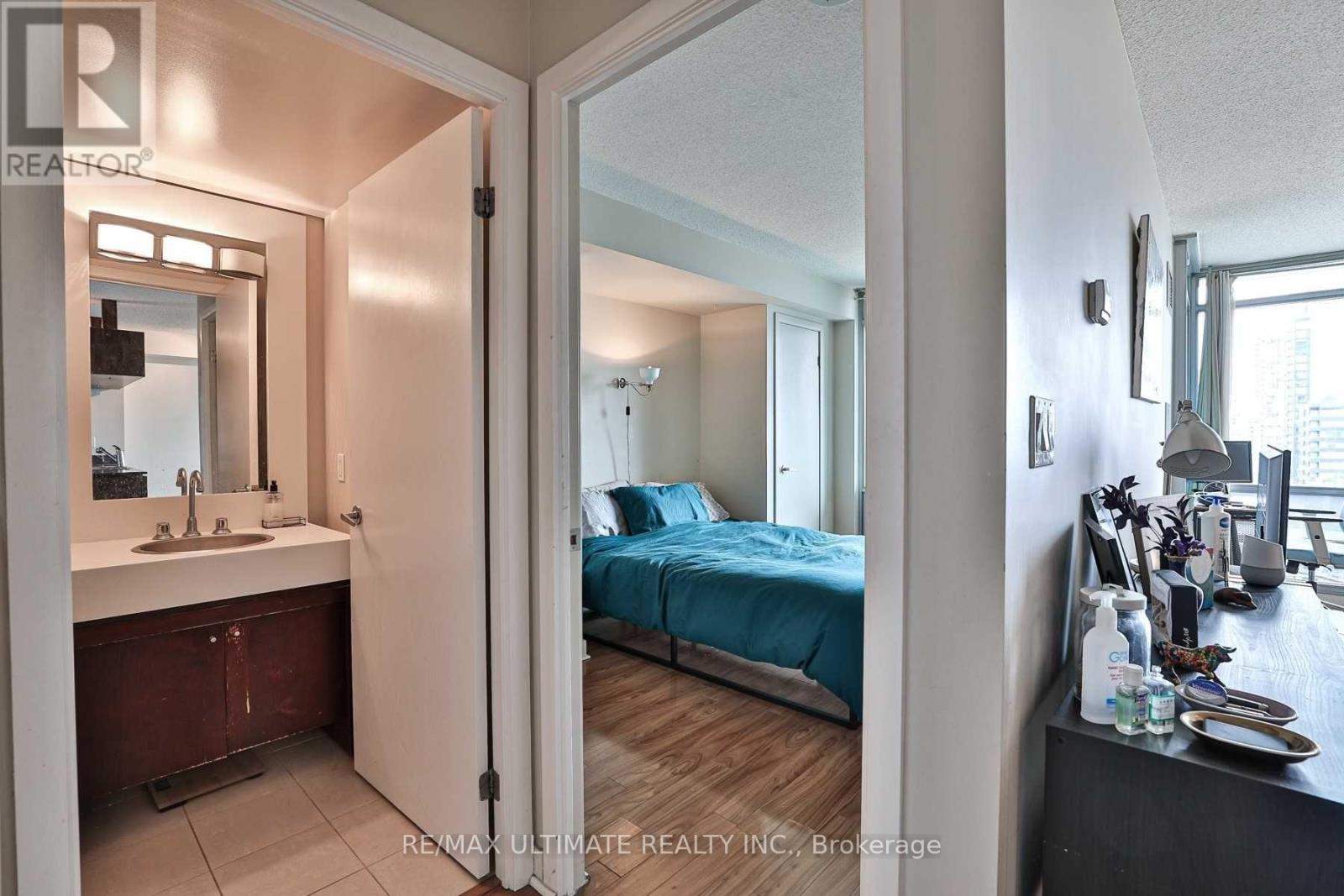 3007 - 81 Navy Wharf Court, Toronto, Ontario  M5V 3S2 - Photo 16 - C12530184