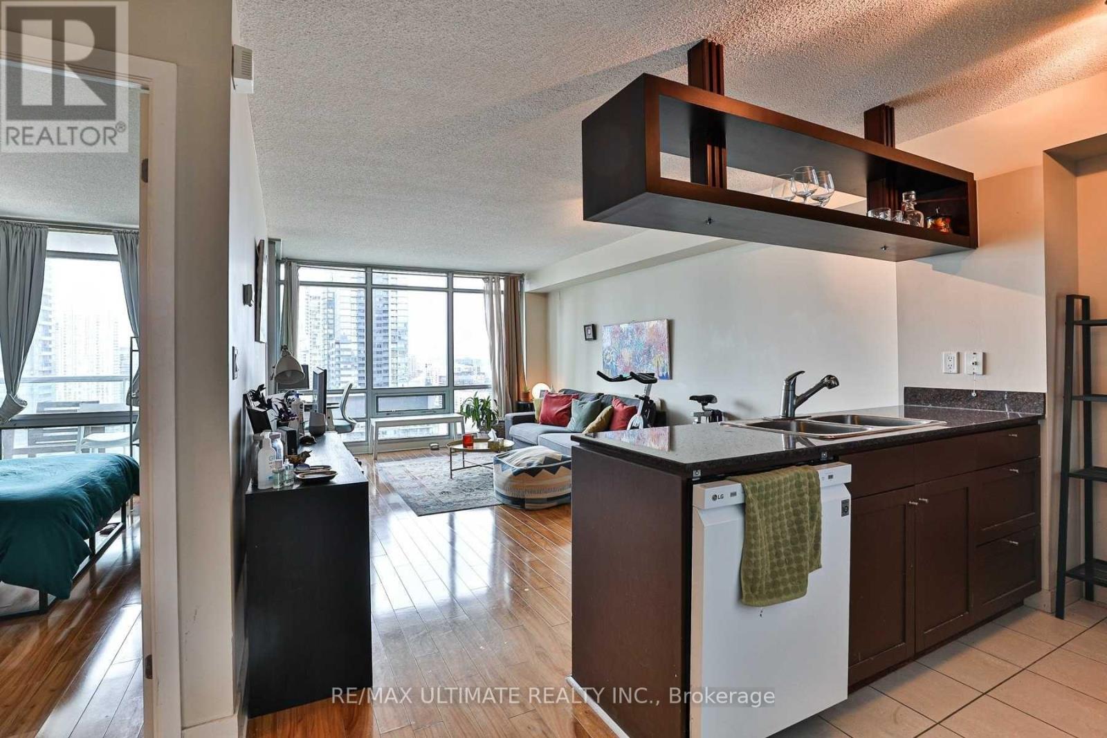 3007 - 81 Navy Wharf Court, Toronto, Ontario  M5V 3S2 - Photo 4 - C12530184