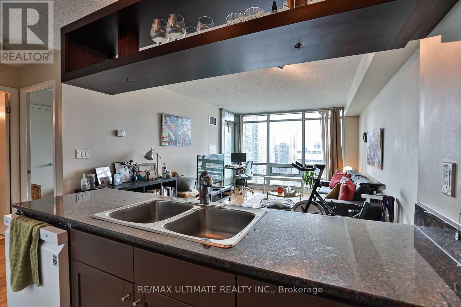 3007 - 81 Navy Wharf Court, Toronto, Ontario  M5V 3S2 - Photo 9 - C12530184