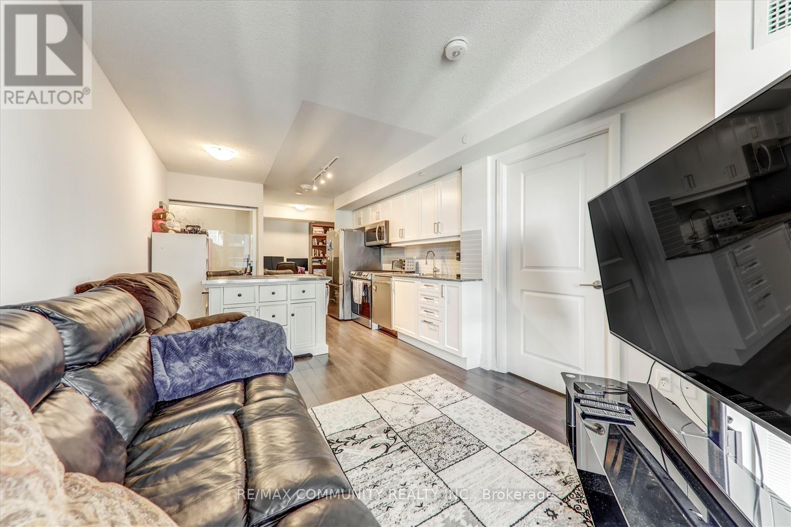 2010 - 20 Meadowglen Place, Toronto, Ontario  M1G 0A9 - Photo 17 - E12530148