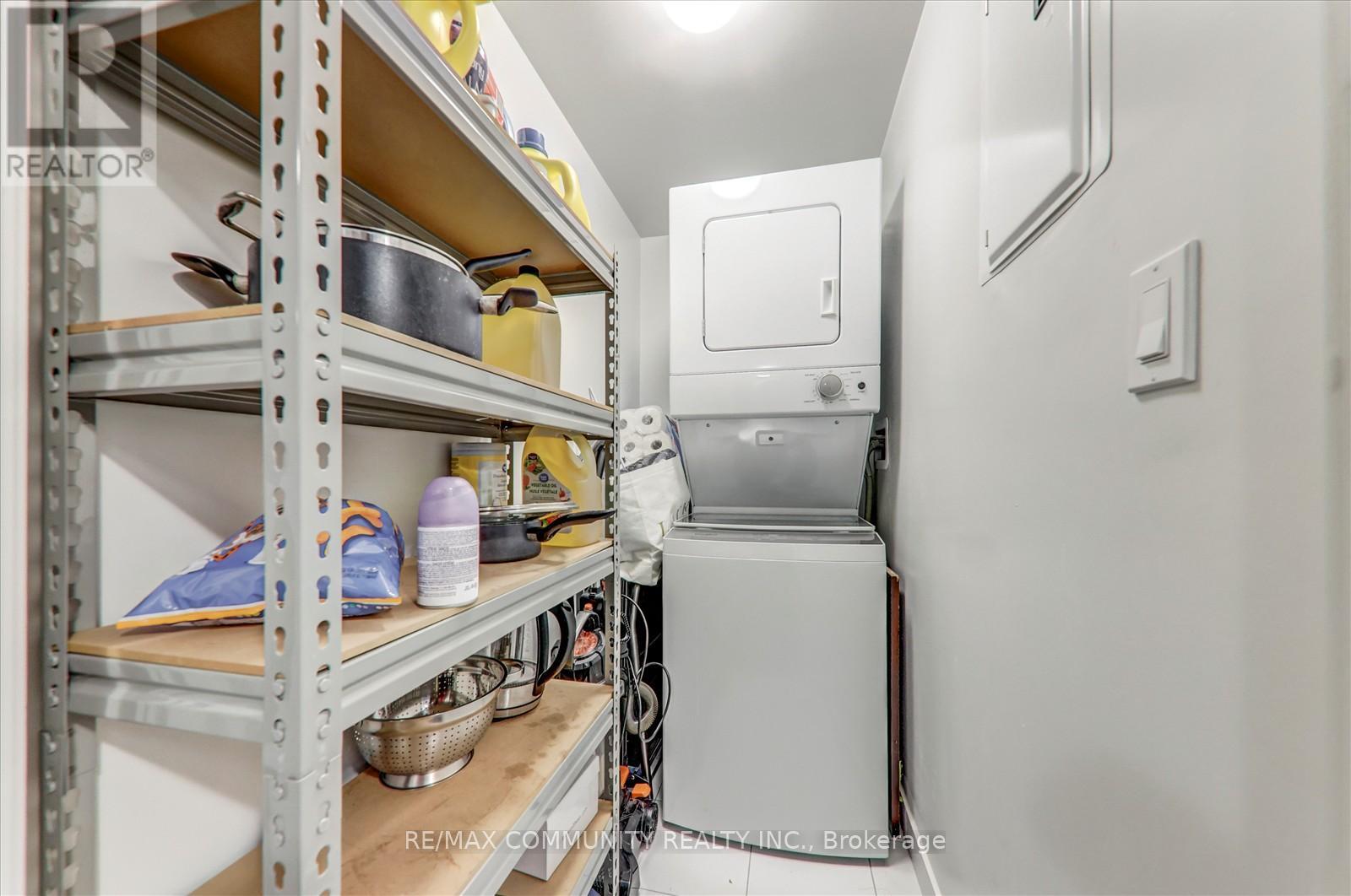 2010 - 20 Meadowglen Place, Toronto, Ontario  M1G 0A9 - Photo 24 - E12530148